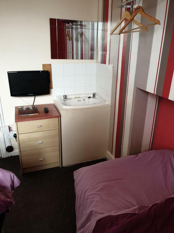 Foxhall Village Guest House Blackpool Exterior foto